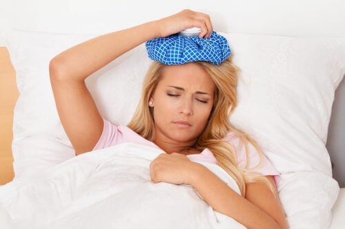 IJs is een van de thuisremedies voor hoofdpijn