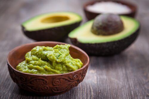 Avocado om je ouderdomsvlekken te bestrijden