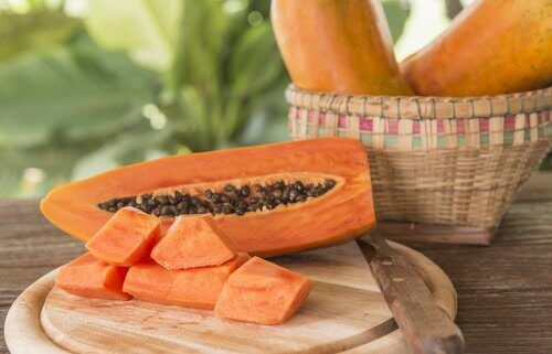 Papaja en grove suiker