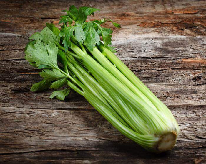 Je dikke darm reinigen met bleekselderij