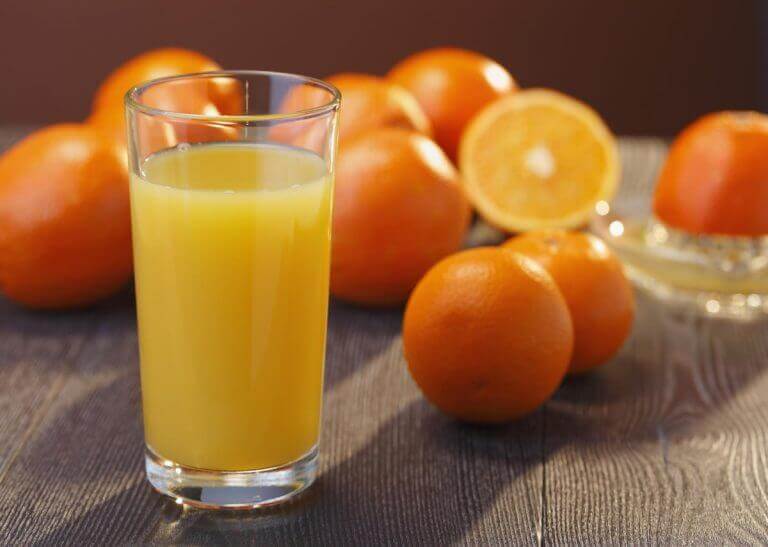 Sinaasappelsap is een van de onbekende natuurlijke antibiotica