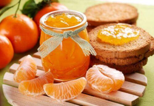 Hoe kan ik thuis mandarijnjam maken