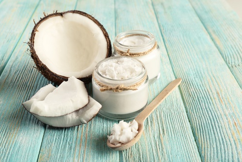 Tandplak verminderen met kokosolie