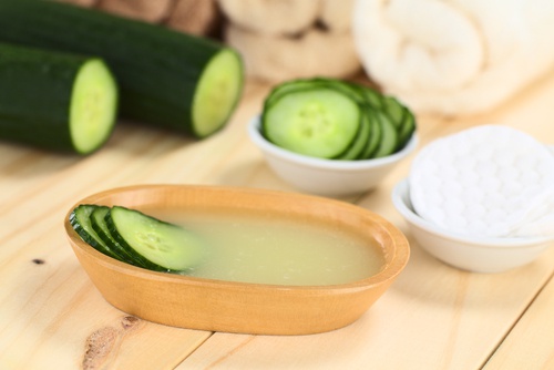 Littekens door acne verminderen met komkommer