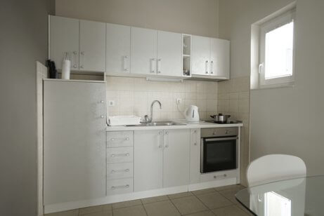 Kleine keuken in een L-vorm
