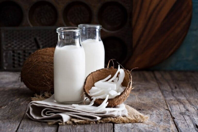 Kokosmelk voor een gezondere haargroei