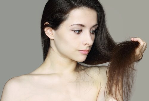 Zelfgemaakte shampoos voor droog haar
