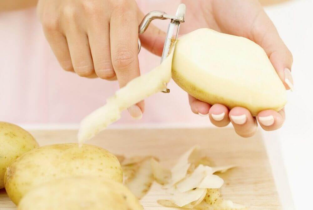 Aardappel schillen