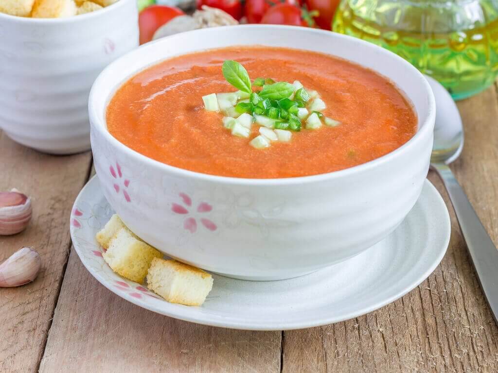 Heerlijke ontgiftende soepen: gazpacho