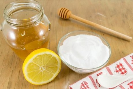 Recept voor zuiveringszout met honing
