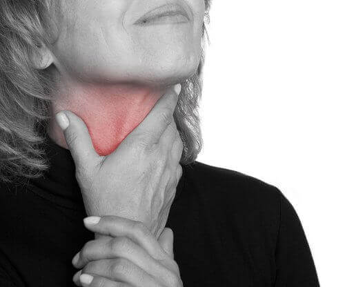 Eerste tekenen van kanker, langdurige keelpijn