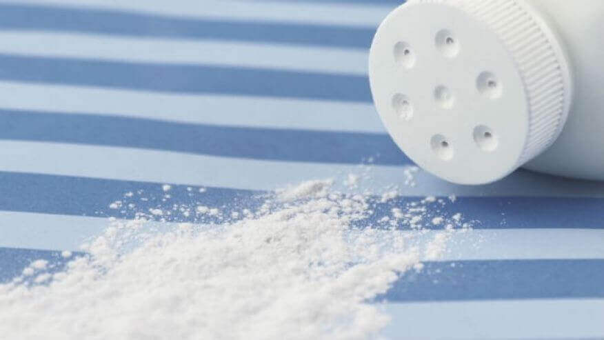 Het gebruiken van parfums of talkpoeder