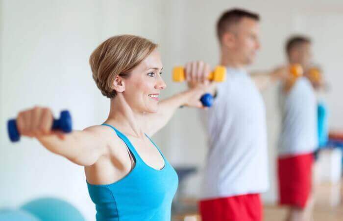 Vet onder de oksels verminderen met oefeningen