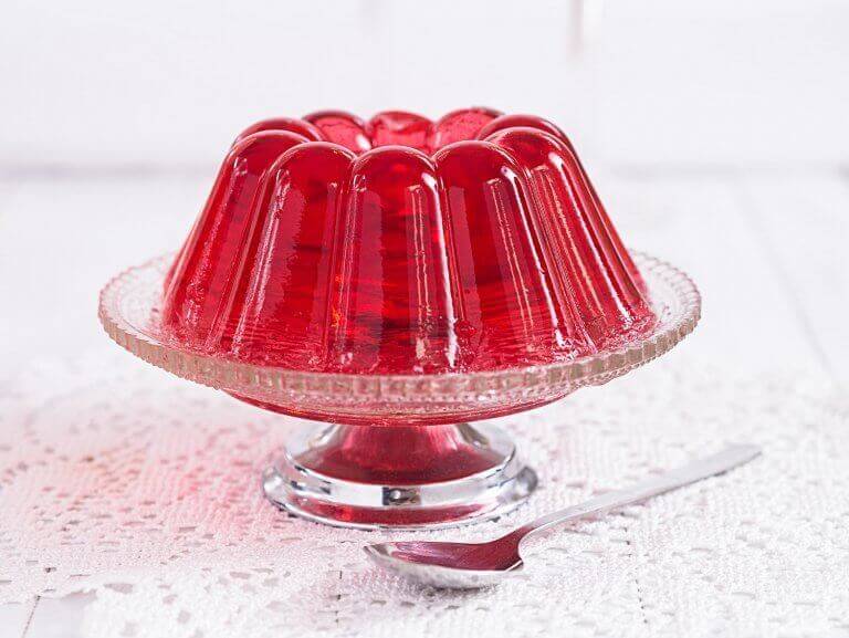 Gastritis onder controle met koude gelatine