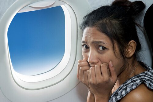 Hoe moet je een paniekaanval voorkomen als je in een vliegtuig zit?