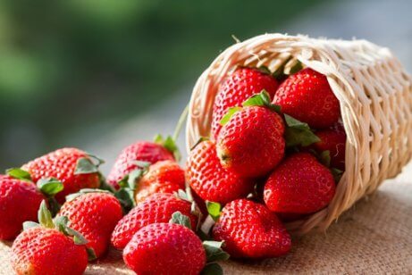 De nieren en de blaas beschermen met aardbeien