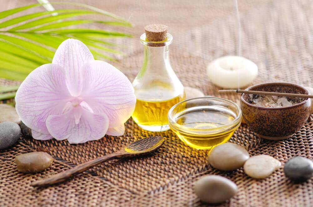 Verzachten van eelt met knoflook en kokosolie