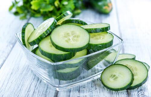 Komkommer als natuurlijke remedie voor conjunctivitis