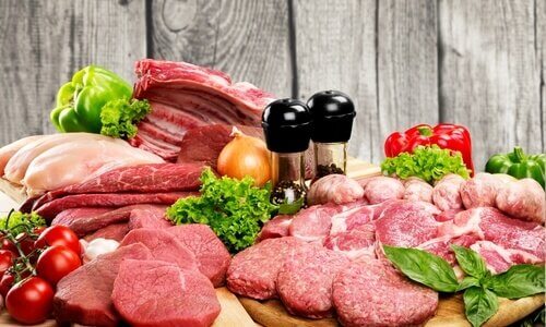Bewerkt vlees, ongezonde voedingsmiddelen