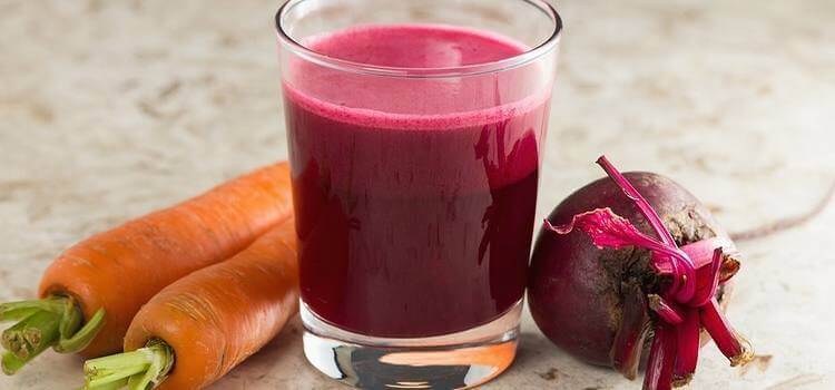 Recepten voor bloedarmoede: smoothie met rode biet