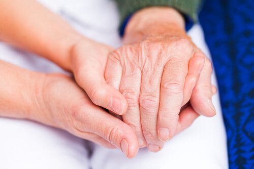 Deze behandelingen bij reumatoïde artritis verbeteren je gezondheid