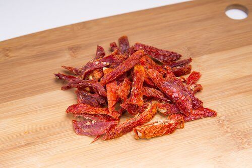 Maak je eigen zonnedroger om voedsel te drogen