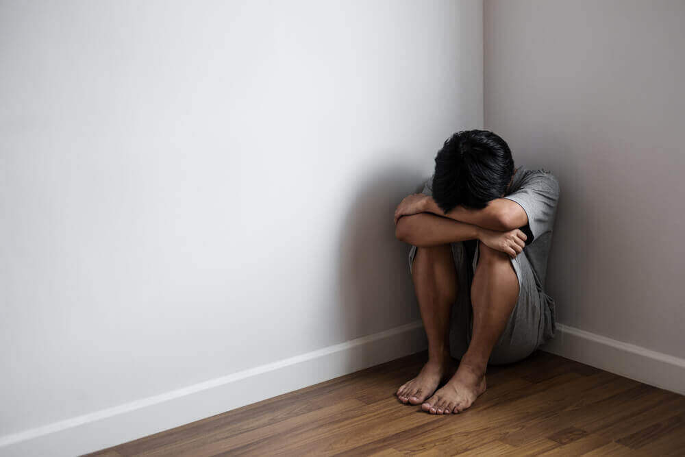 Snel geïrriteerd zijn kan een teken zijn van drugsgebruik