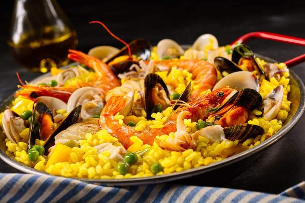 Pan vol met paella