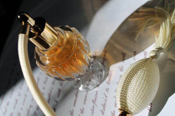Vier dingen die je kunt doen met oude parfumflessen