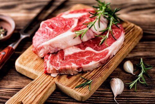 Rood vlees kun je beter niet eten na het sporten