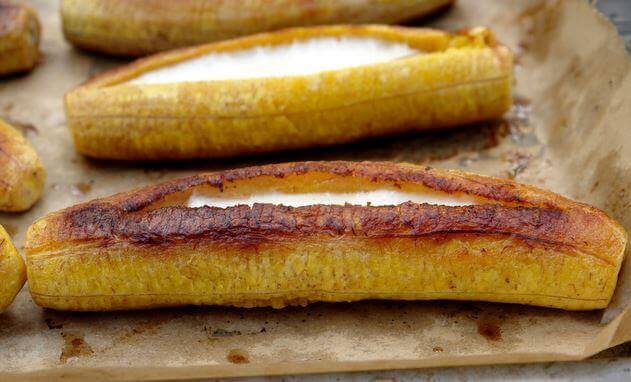 Geroosterde rijpe bakbananen