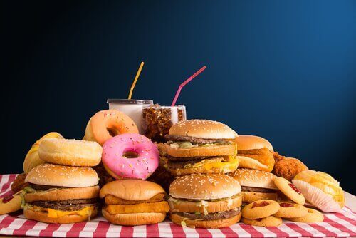 Hamburgers-donuts-milkshakes