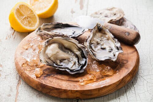 Voedingsdeskundigen zouden geen rauwe oesters eten