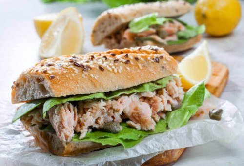 Een broodje tonijn is lekker en gezond