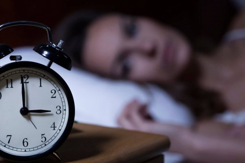 Slapeloosheid kan hoofdpijn in de ochtend veroorzaken