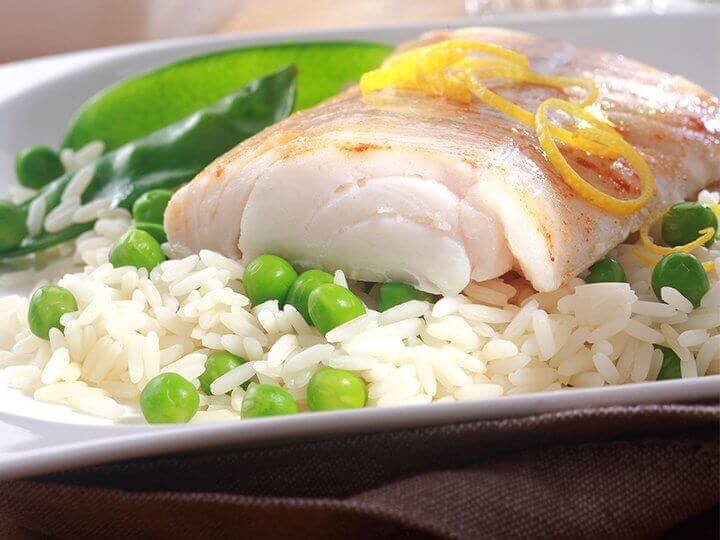Vis en rijst met groente