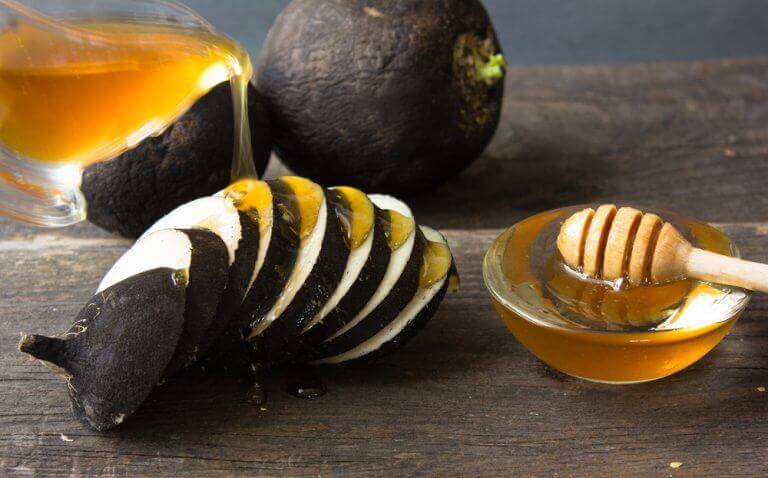 Zwarte radijs en honing