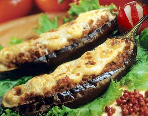 Heerlijk recept voor gevulde aubergine met vlees