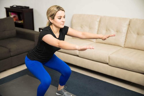 Meisje doet squat