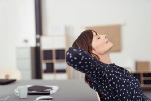 Aromatherapie kan helpen om beter te slapen