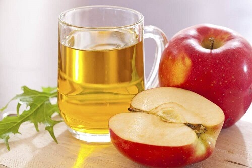 Hoog cholesterol en bloedsuikerspiegels behandelen met appelazijn