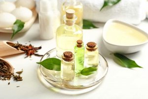 Maskers met tea tree olie om haarverlies te bestrijden