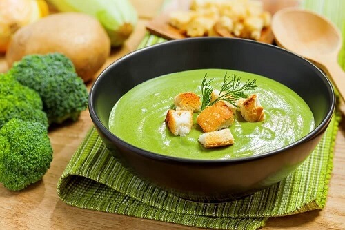 Lekkere recepten voor gebonden broccolisoep
