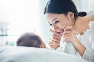 Japanse kinderen zijn gehoorzaam en luisteren altijd naar hun ouders