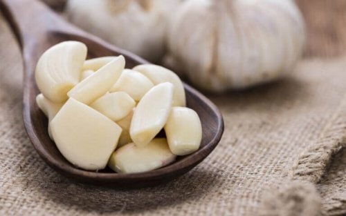 Teentjes knoflook