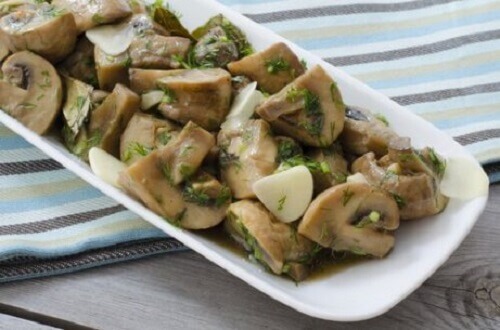 Aardappelen met champignonsaus