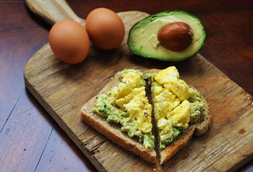 Avocado en eieren