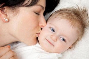 Hoe kun je obstipatie bij baby's verlichten?