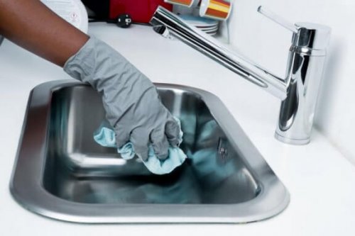 5 voorwerpen in je huis die bacteriën verzamelen
