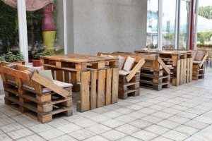 Acht ingenieuze ideeën voor gerecycled meubilair